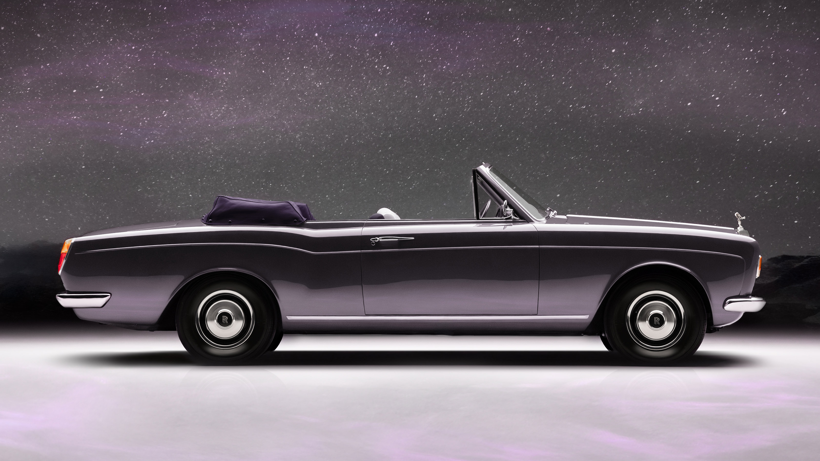 Halcyon Corniche EV - side