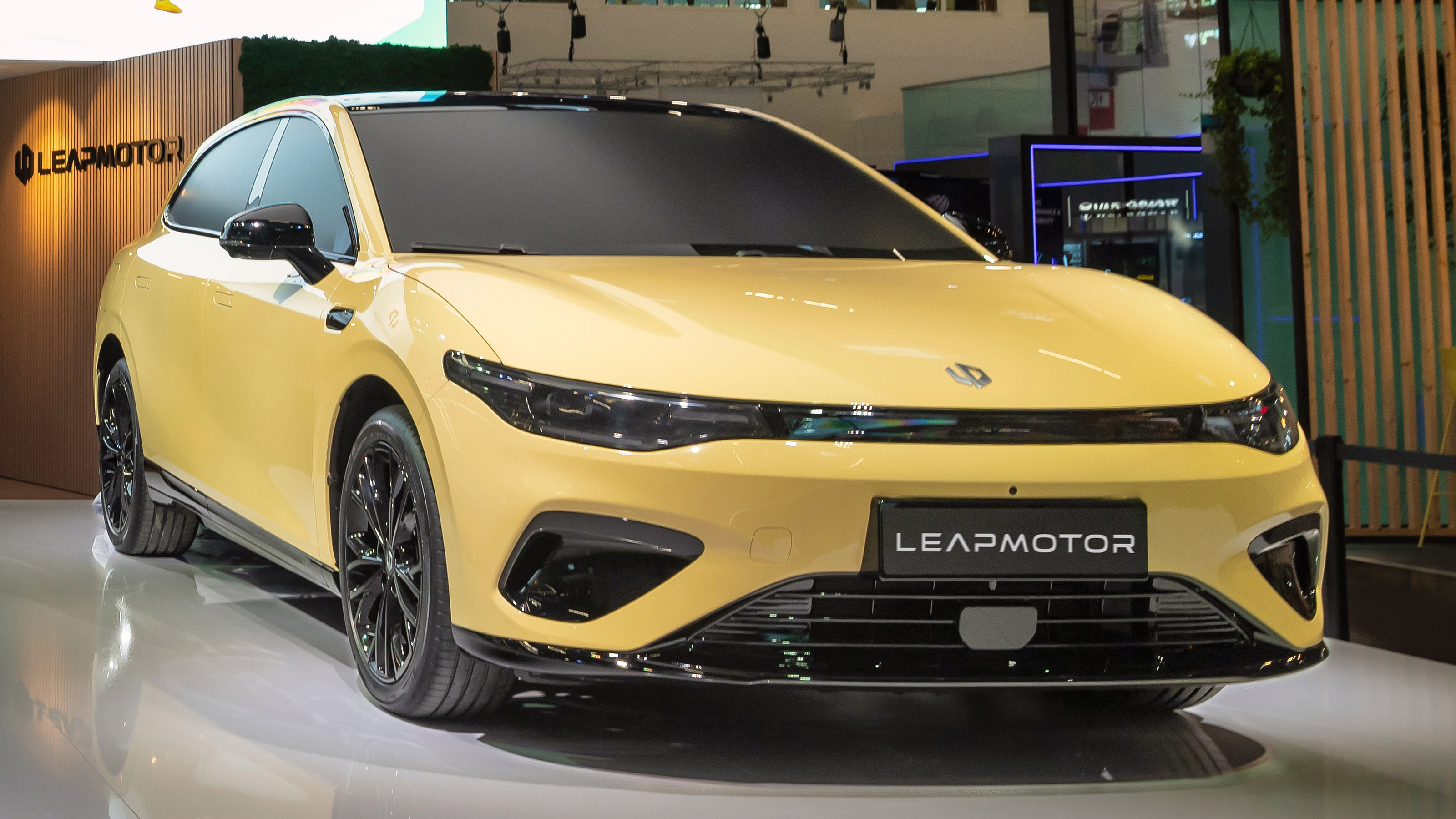 Leapmotor B05 - Munich front