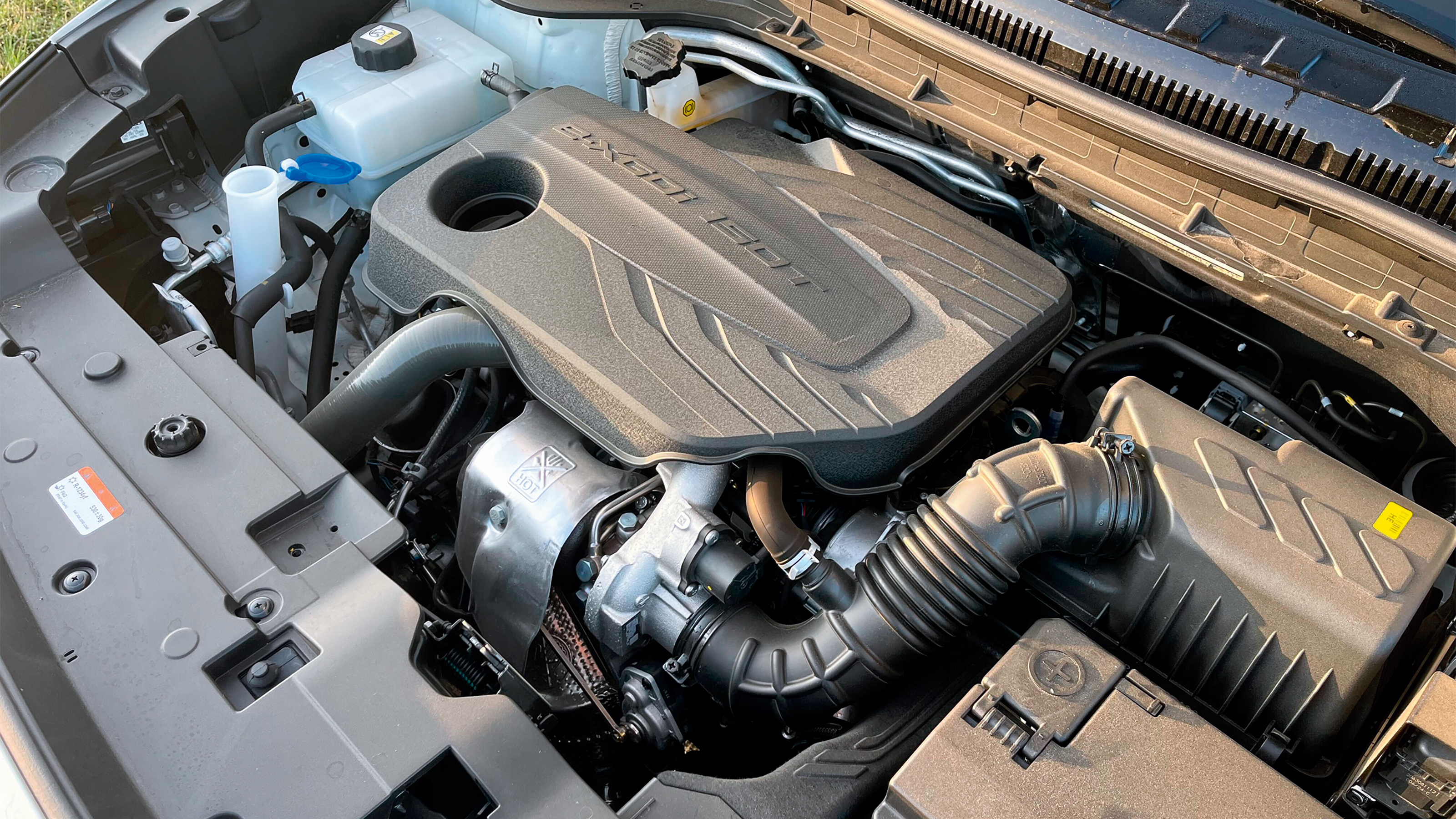 Long-term test- KGM Actyon K50 - engine bay