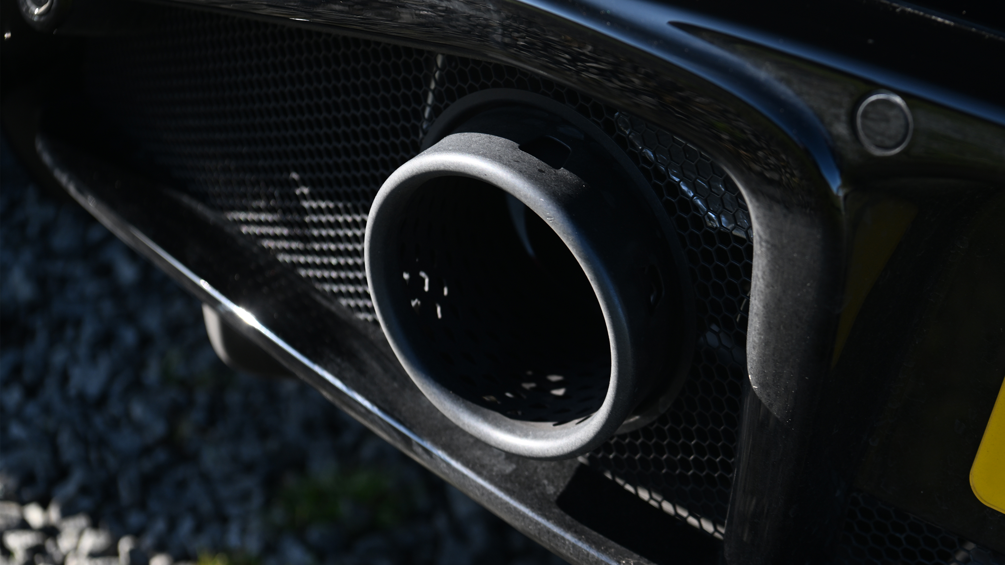 Lotus Emira - exhaust