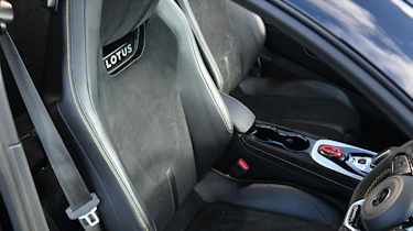 Lotus Emira - seats