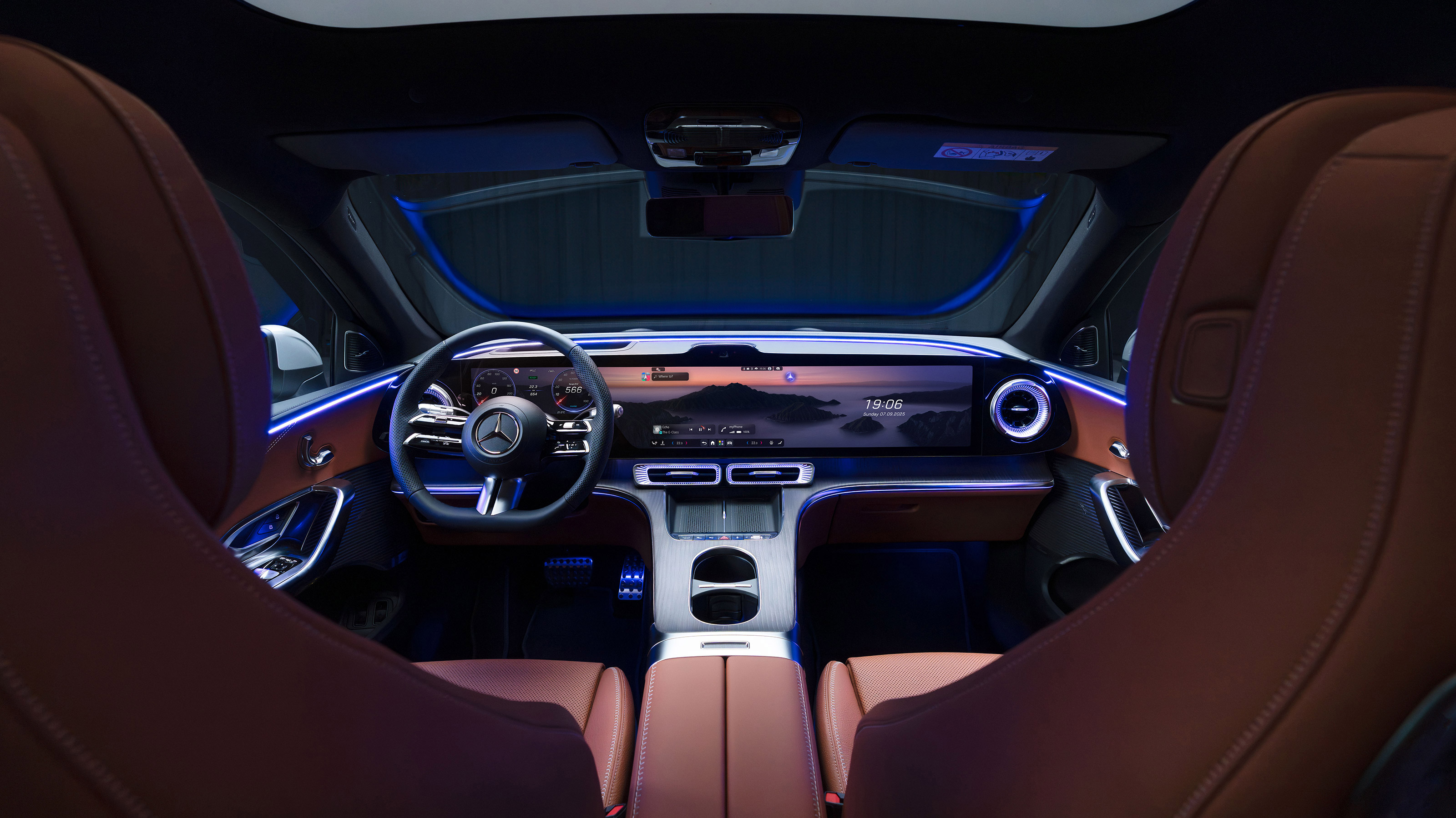 Mercedes GLC - cabin