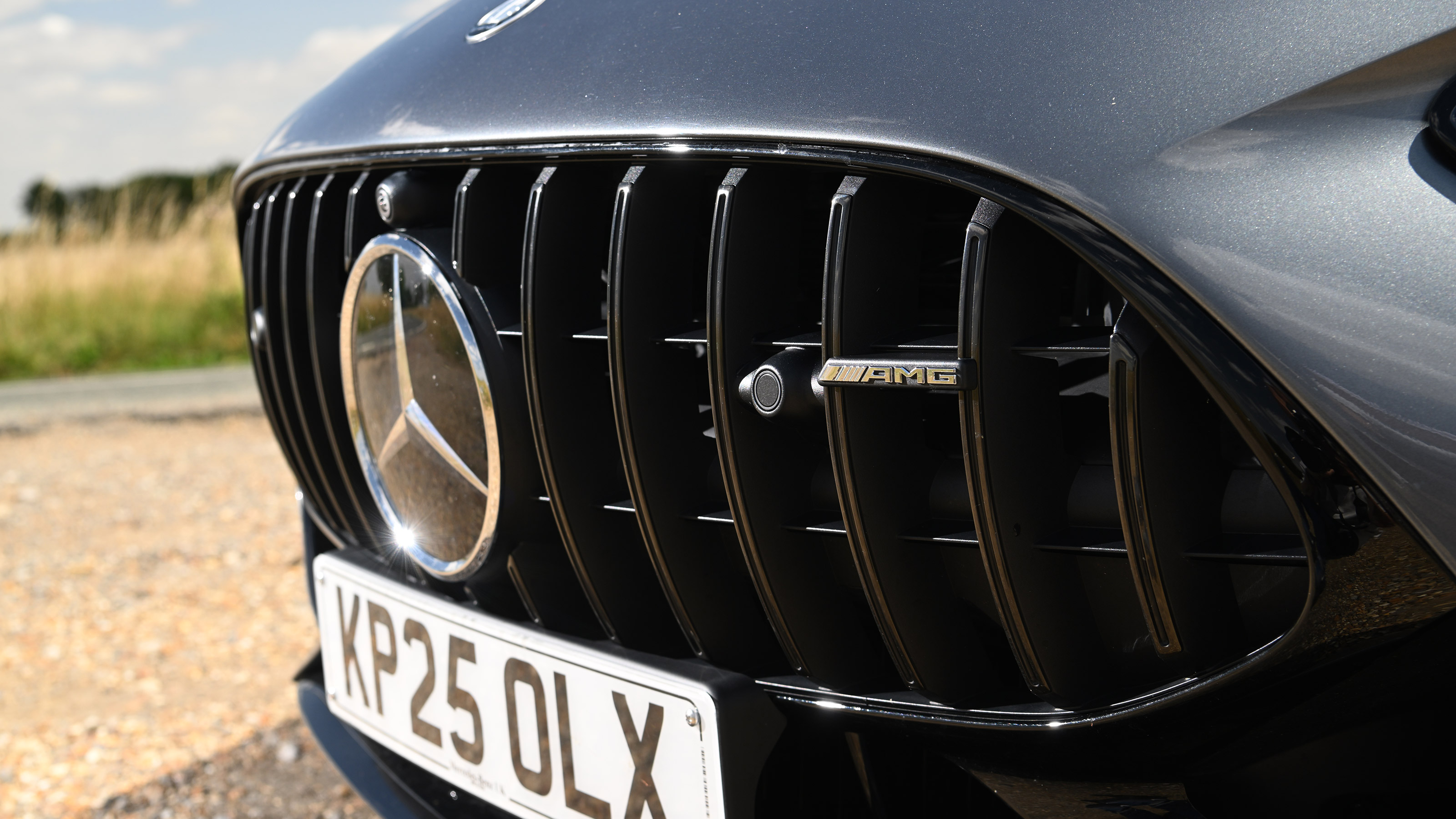 Mercedes-AMG GT 55 - grille