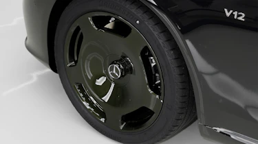 New Mercedes-Maybach V12 Edition - front wheel