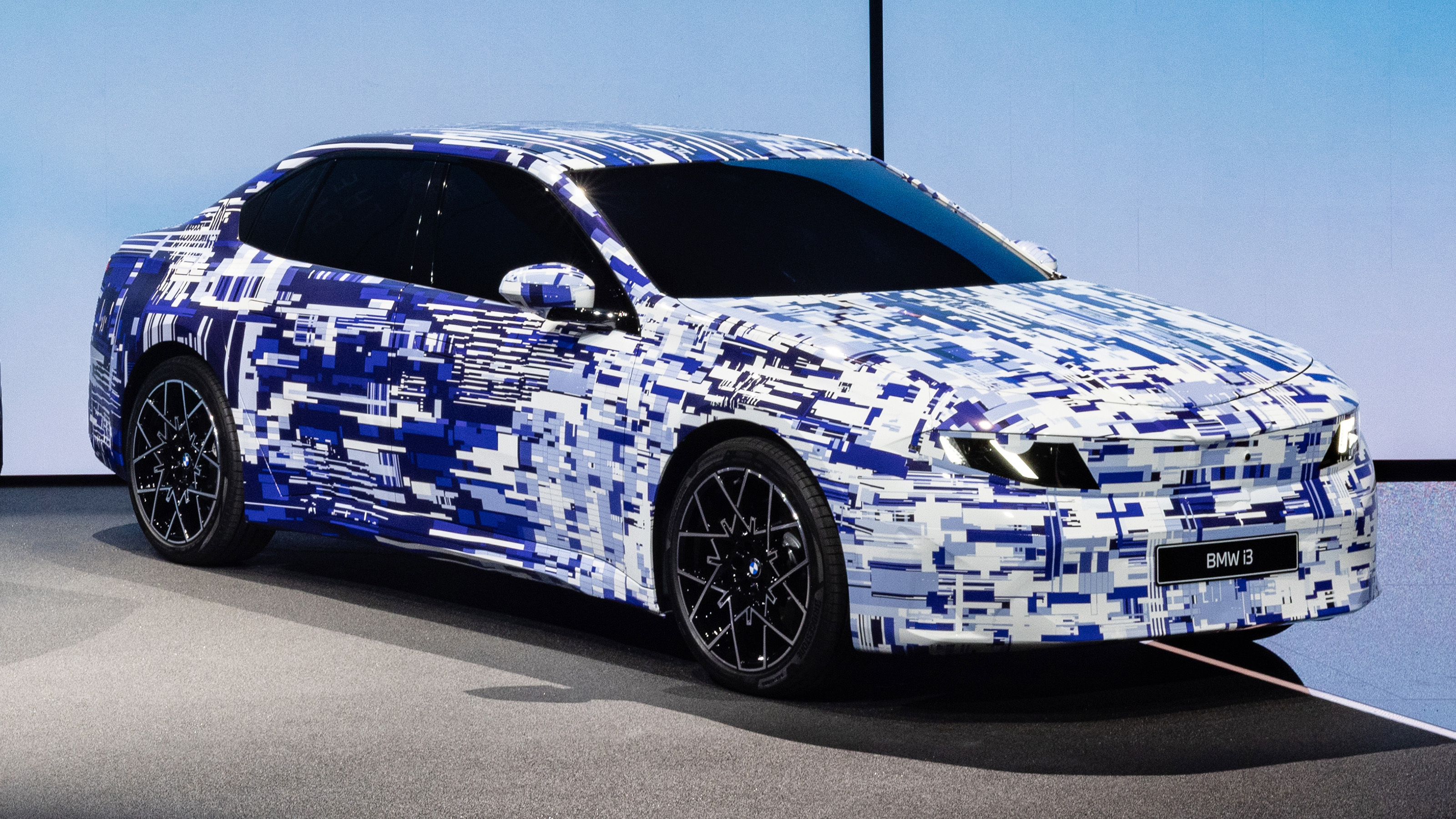 New BMW 3 Series (i3) - front static 