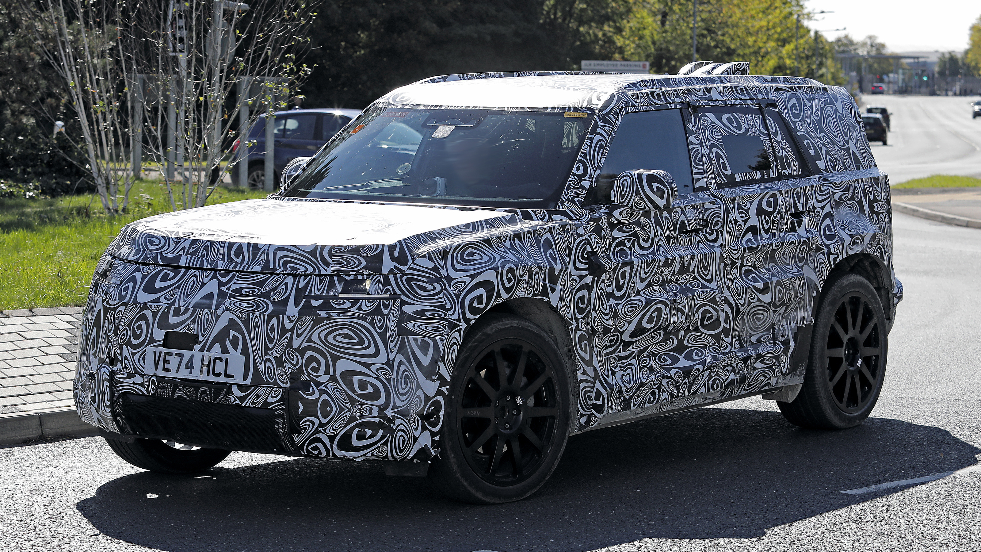 New Land Rover Defender Sport spy shot - front 