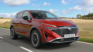 Nissan Qashqai e-Power - front tracking