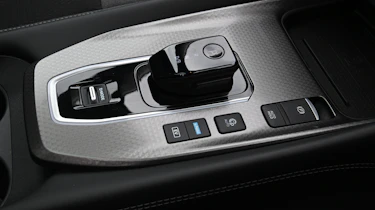 Nissan Qashqai e-Power - centre console