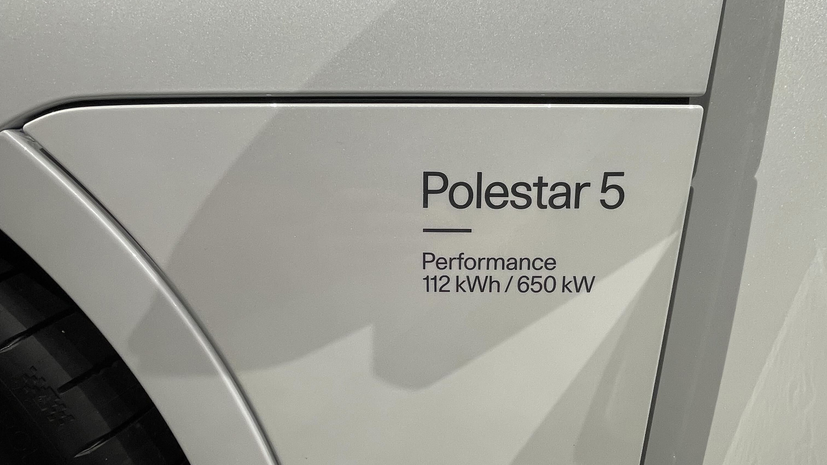 Polestar 5 Munich Motor Show 2025 - charging