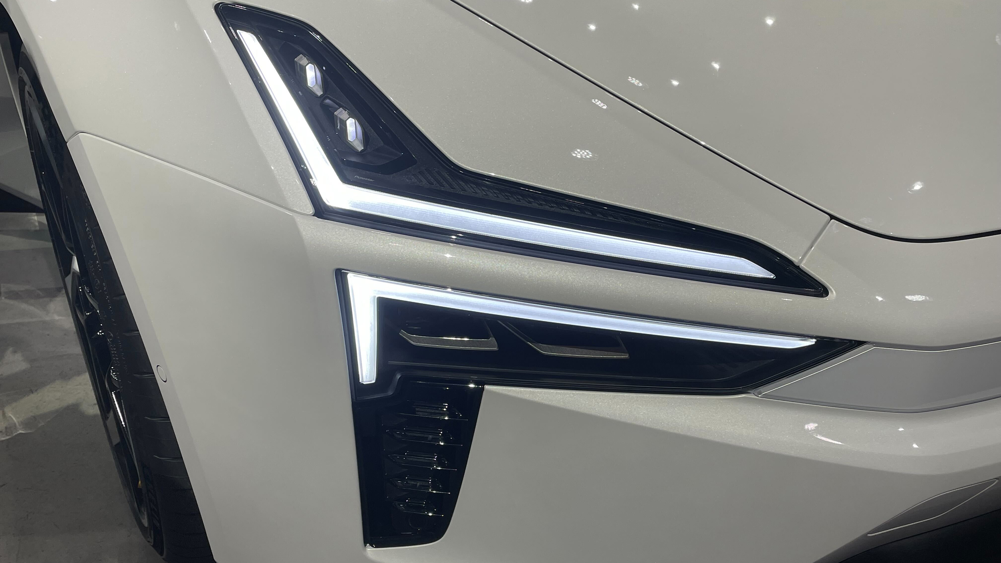 Polestar 5 Munich Motor Show 2025 - headlights