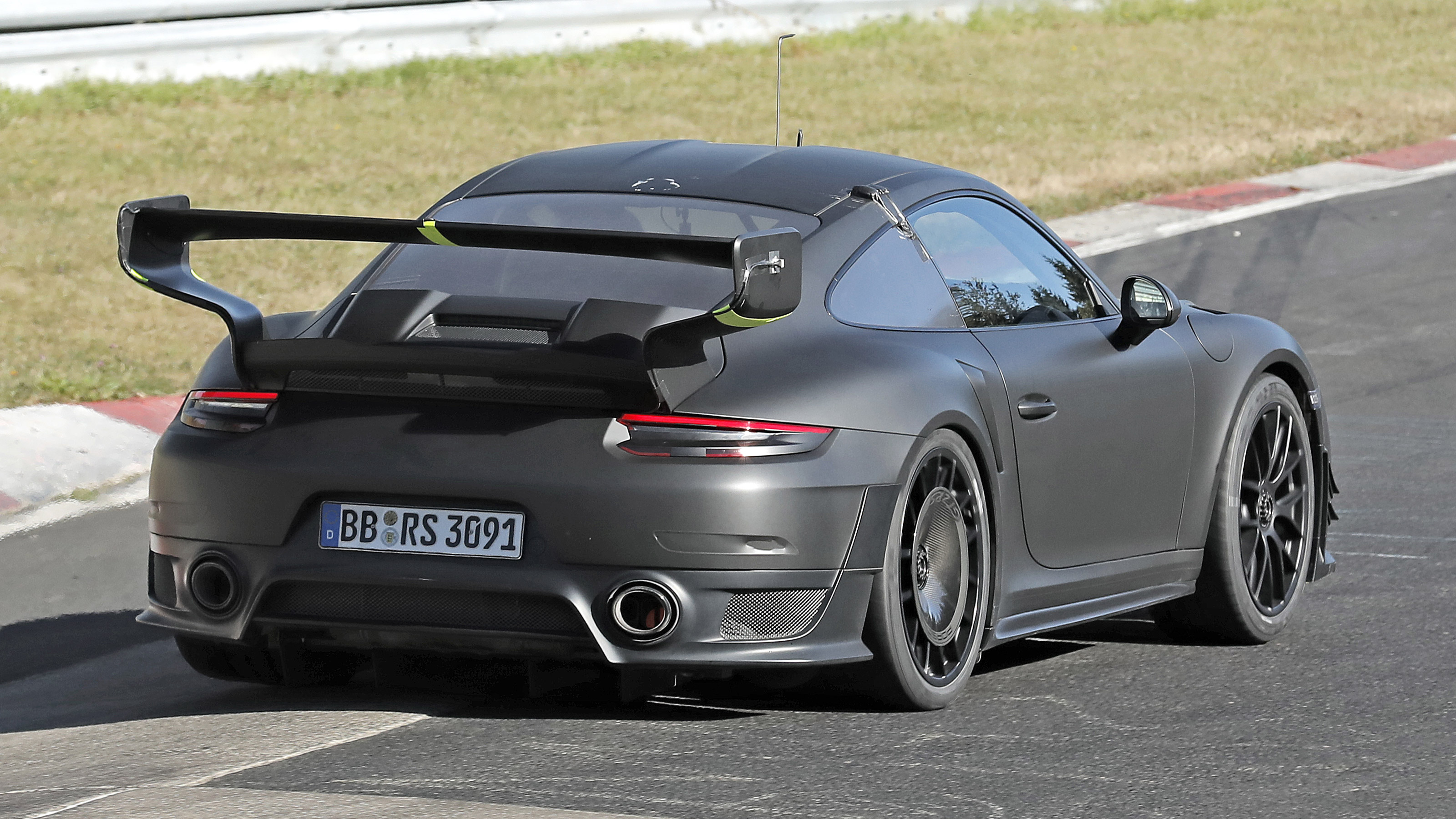 Porsche 911 Flatnose - spyshot 6
