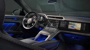 Porsche Cayenne 2025 interior 4