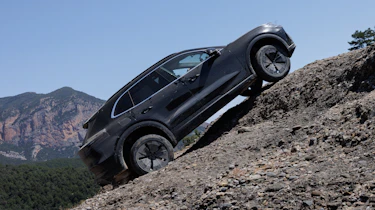 Porsche Cayenne Electric - rear off-road