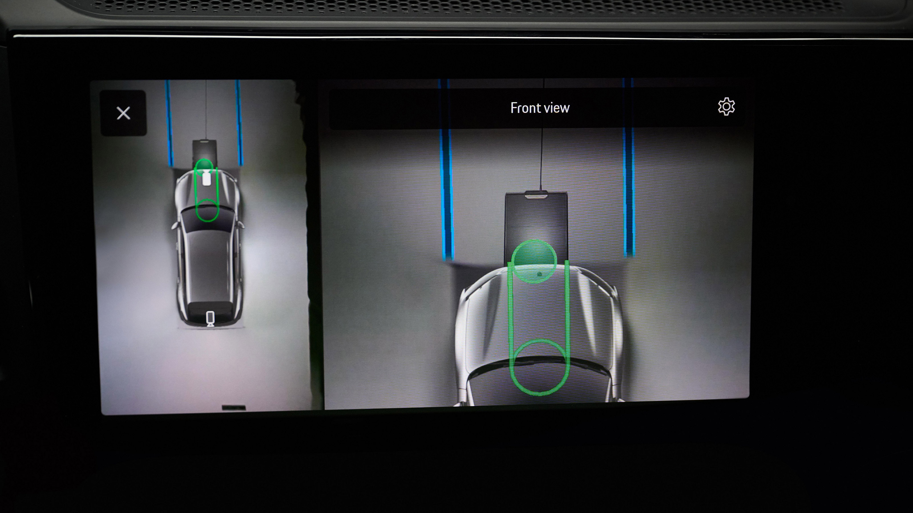 Porsche Cayenne EV wireless charging - screen