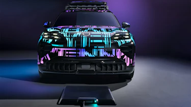 Porsche Cayenne wireless charging