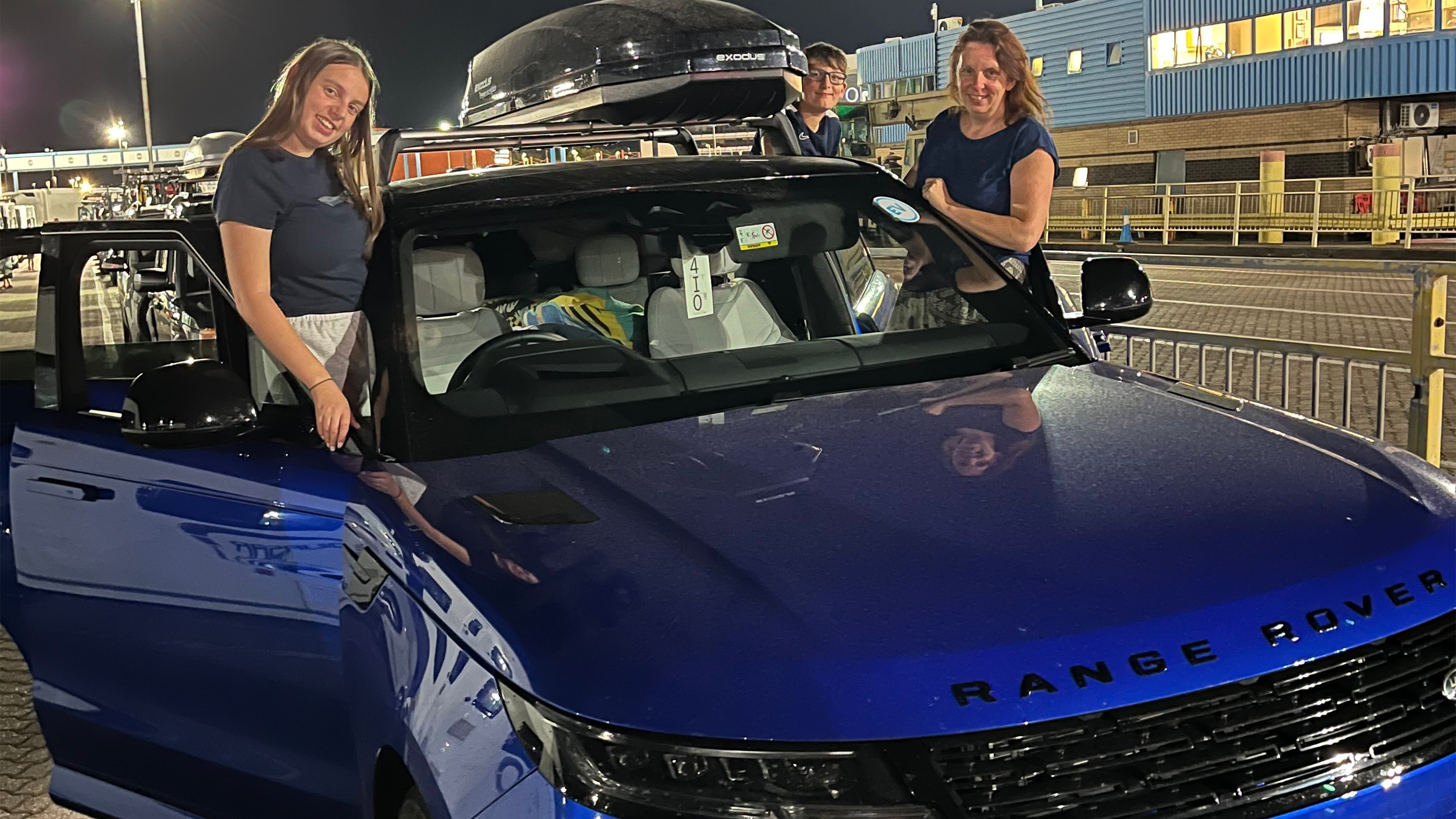 Range Rover Sport long-term - family on the car