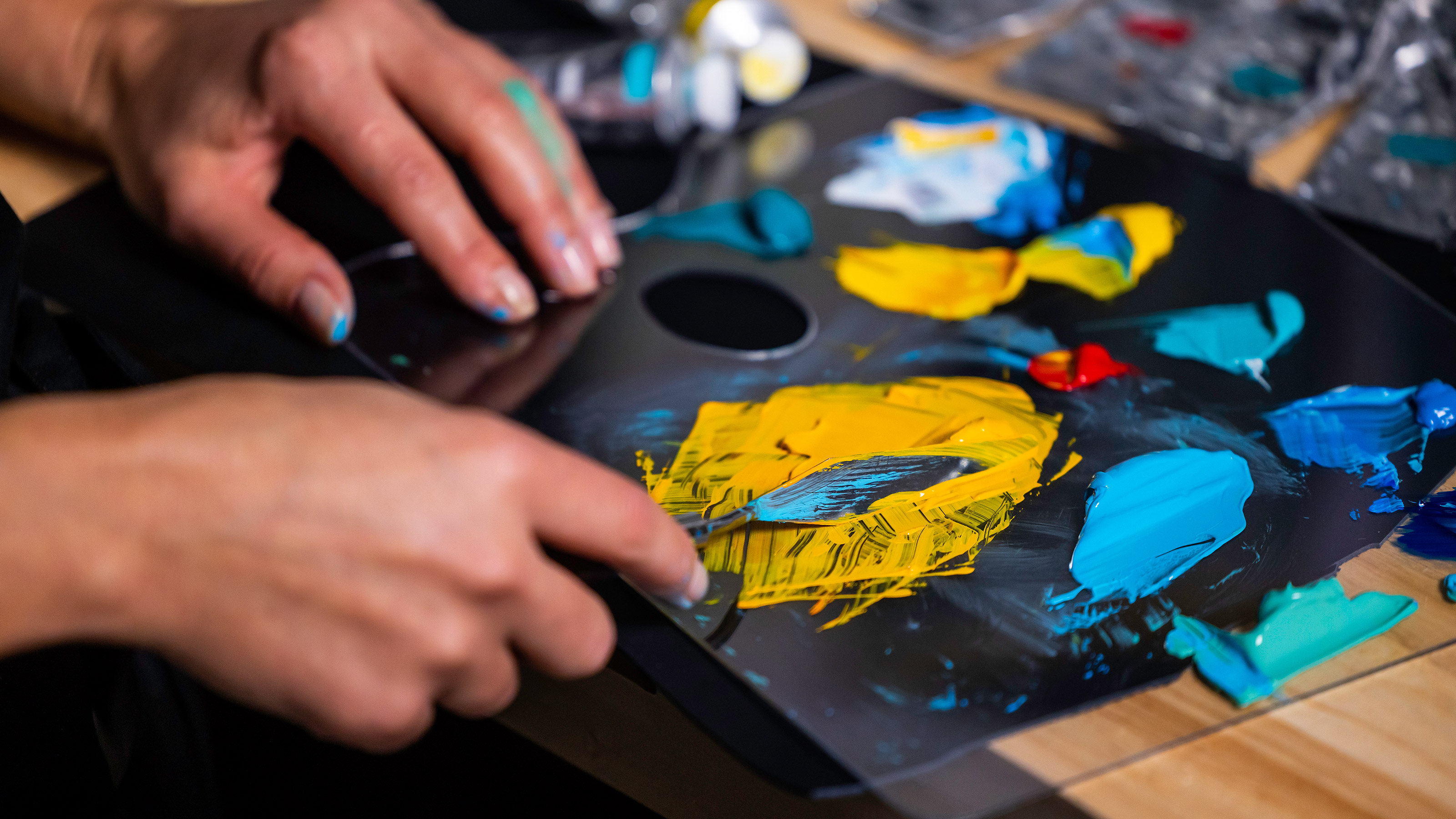 Rolls-Royce Cullinan Cosmos - paints