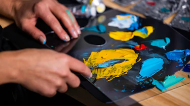 Rolls-Royce Cullinan Cosmos - paints
