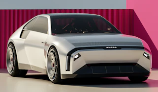 Skoda 110R concept - front 3/4