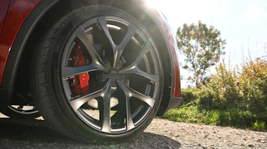 Tesla Model Y Performance 2025 - wheel