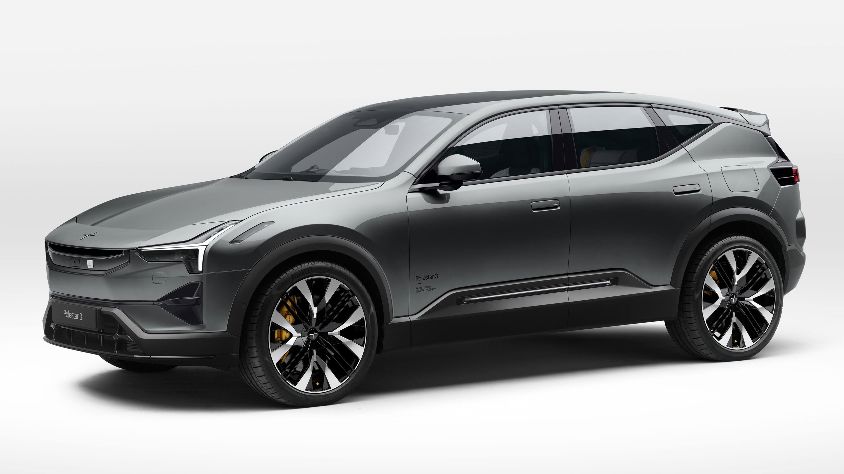 Updated Polestar 3 MY26 - front angled