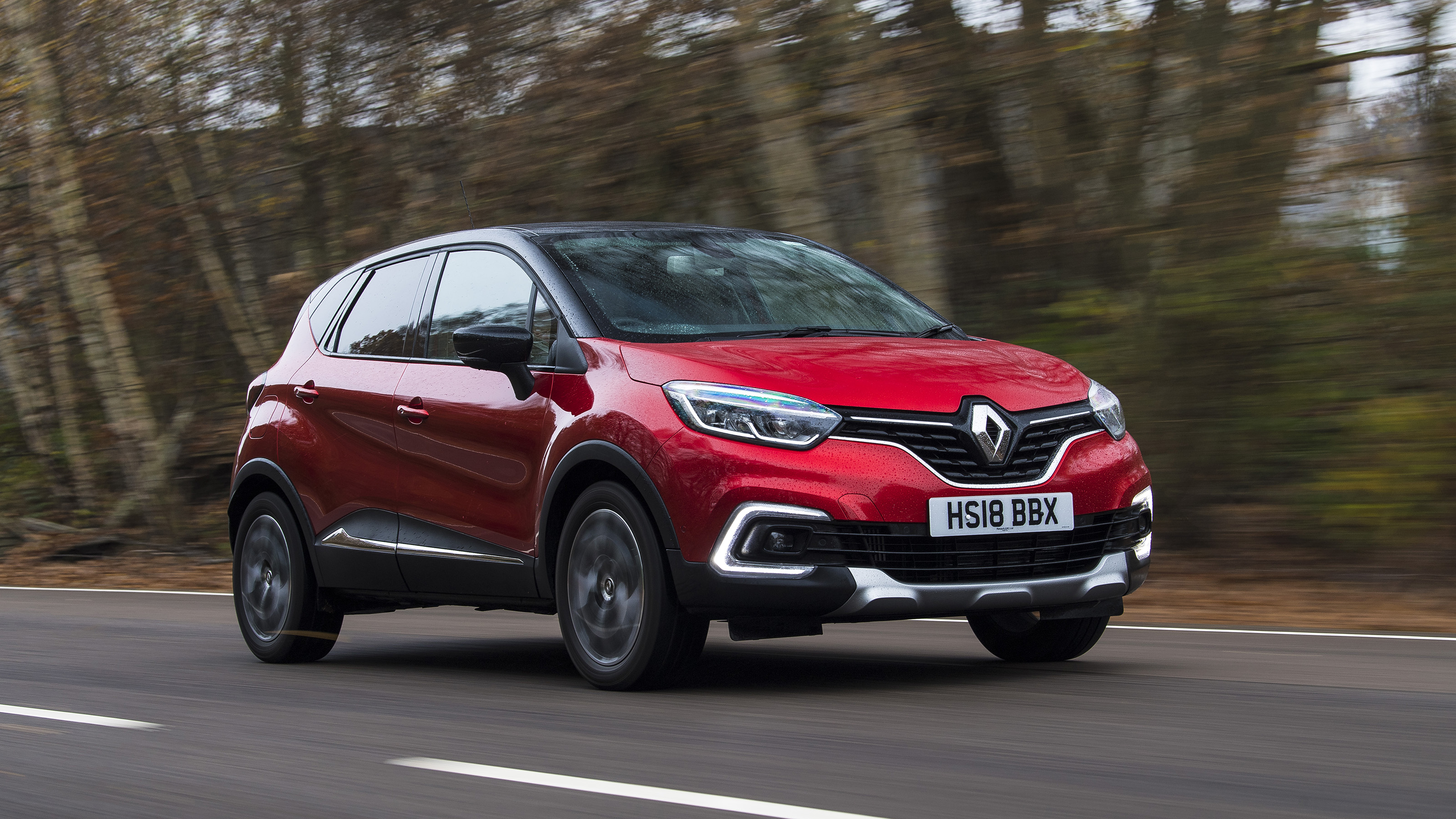 Used Car Hunter - Renault Captur, front tracking 