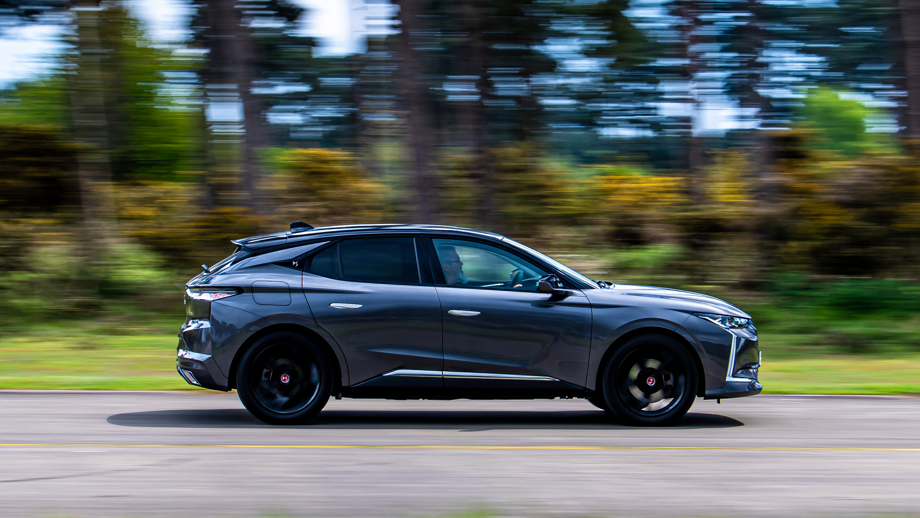 Used DS4 Mk2 - side