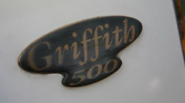 Used TVR Griffith - badge