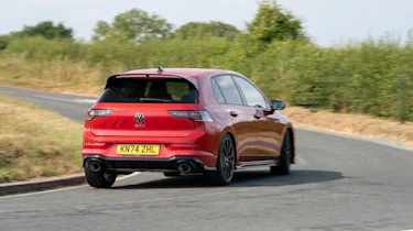 Volkswagen Golf GTI Clubsport - rear cornering