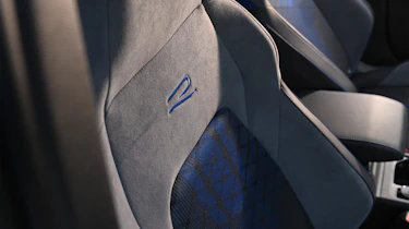 VW Golf R LT - 'R' on seat
