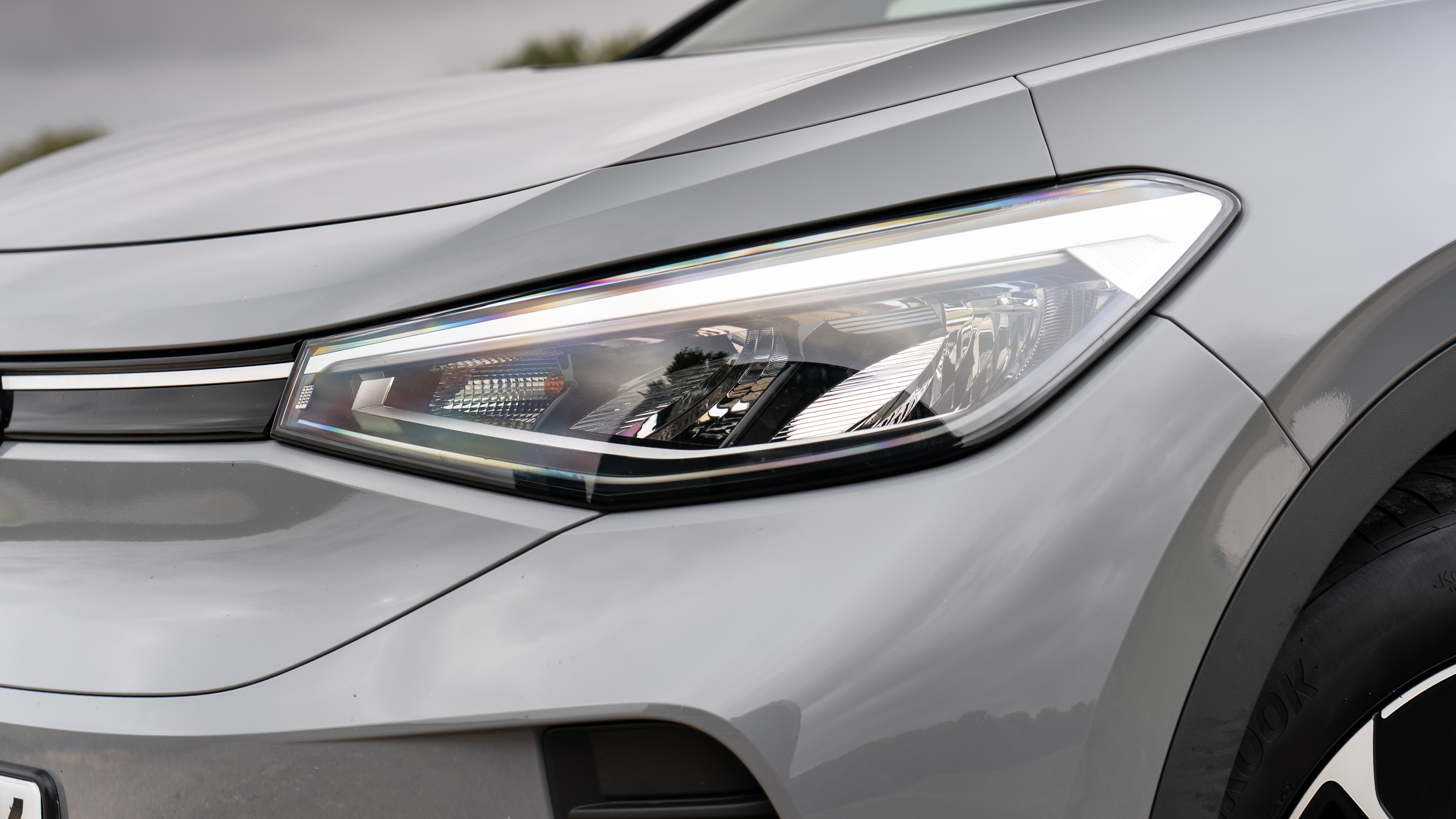 Volkswagen ID.4 - headlight