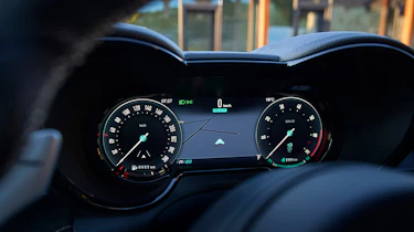 Alfa Romeo Tonale - dials