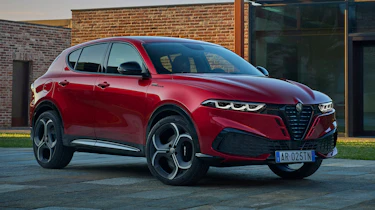 Alfa Romeo Tonale - front