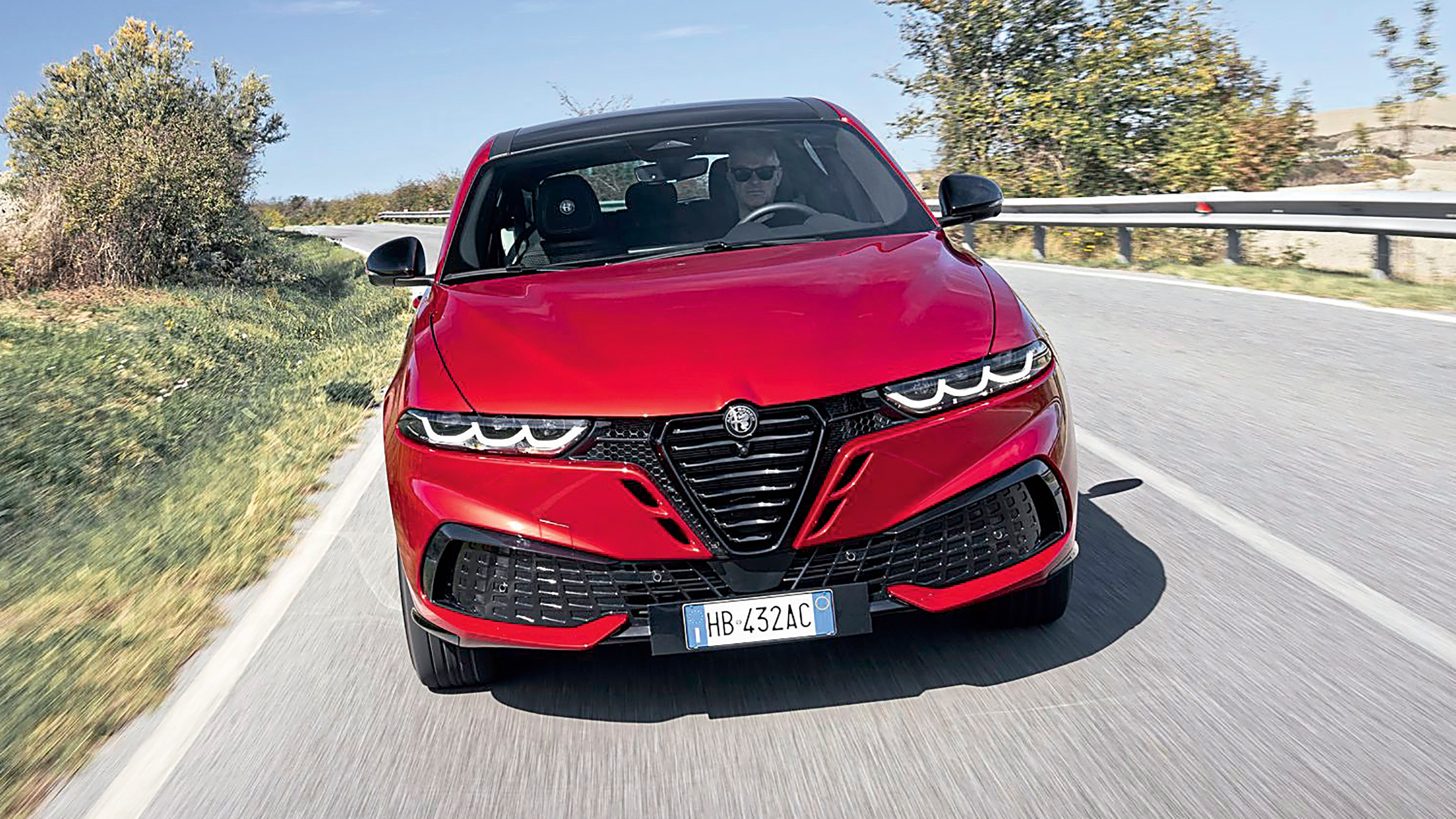 Alfa Romeo Tonale facelift - front action