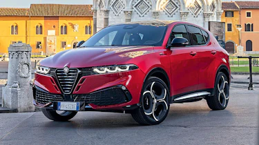 Alfa Romeo Tonale - front 3/4