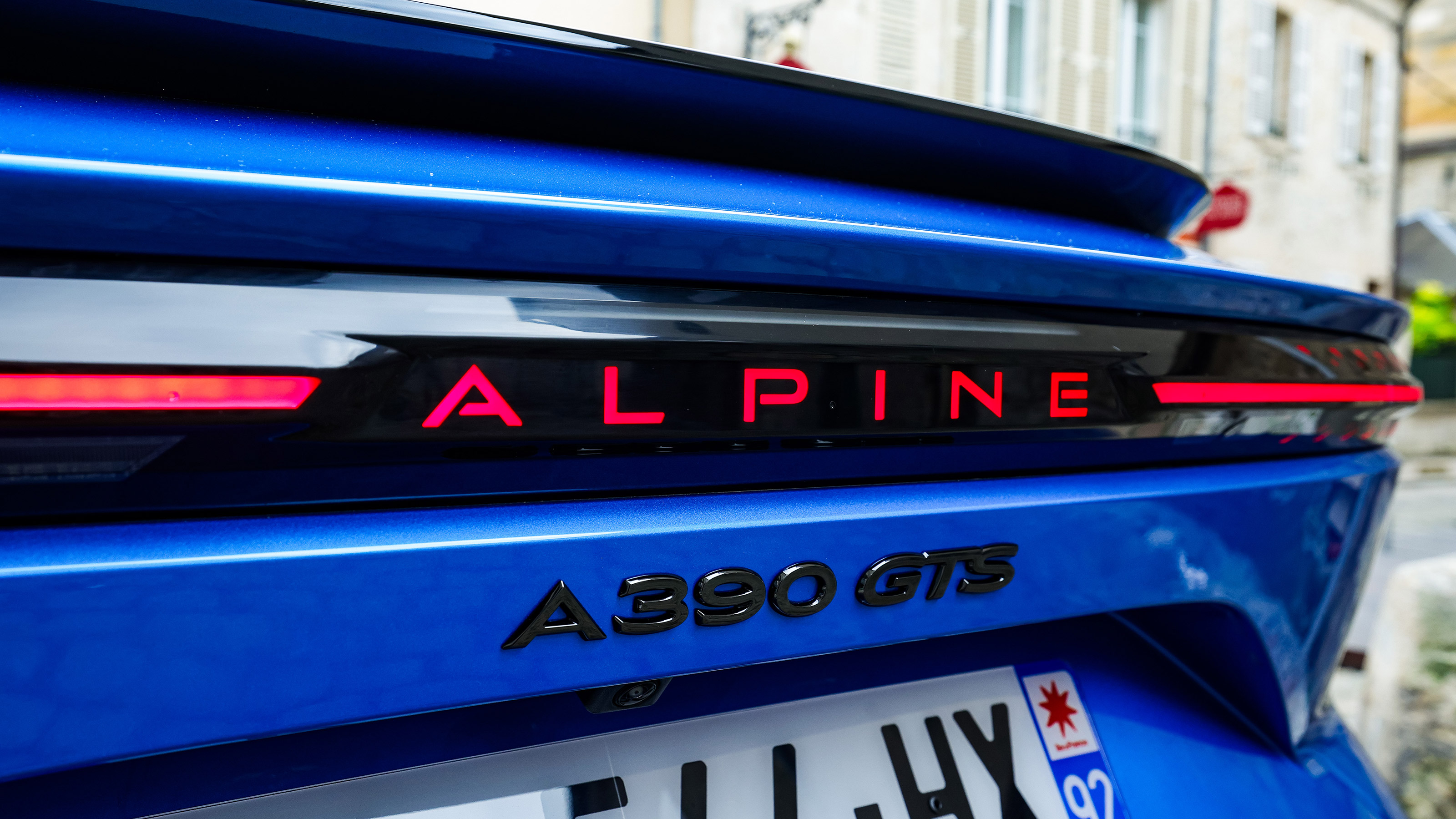 Alpine A390 - rear detail