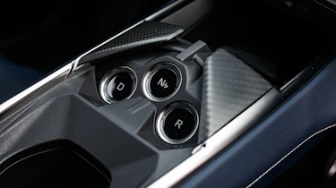 Alpine A390 - centre console