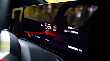 Alpine A390 - dials detail