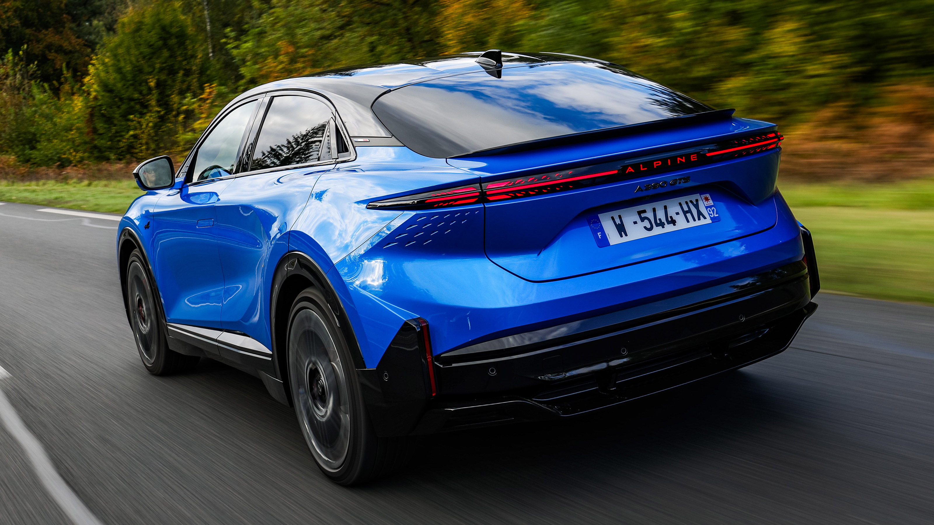 Alpine A390 - rear