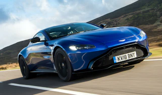 Aston Martin Vantage Mk2 - front action