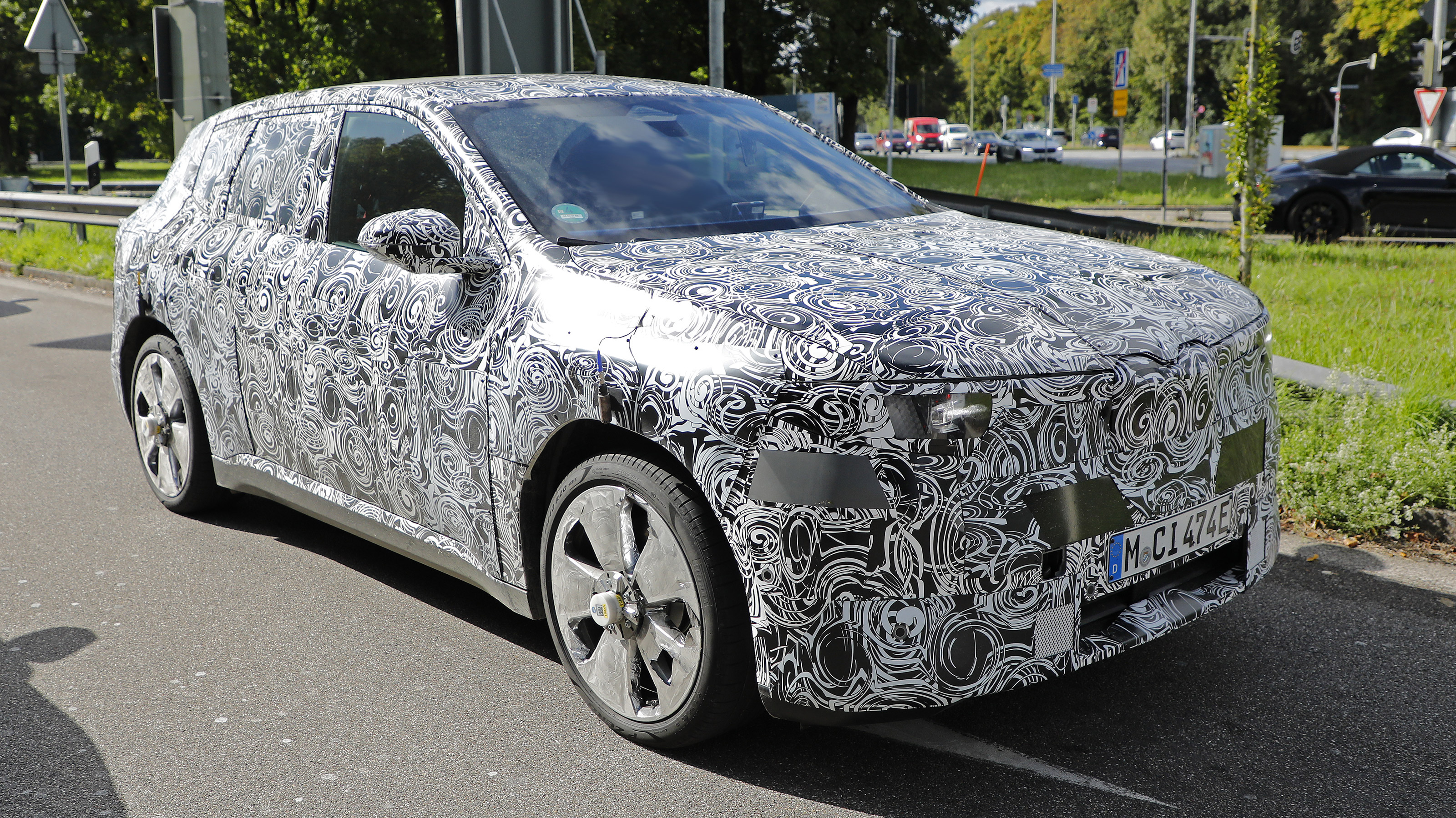 BMW X1 - spyshot 1