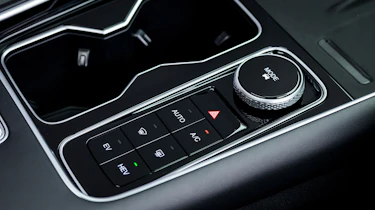 Chery Tiggo 9 - centre console