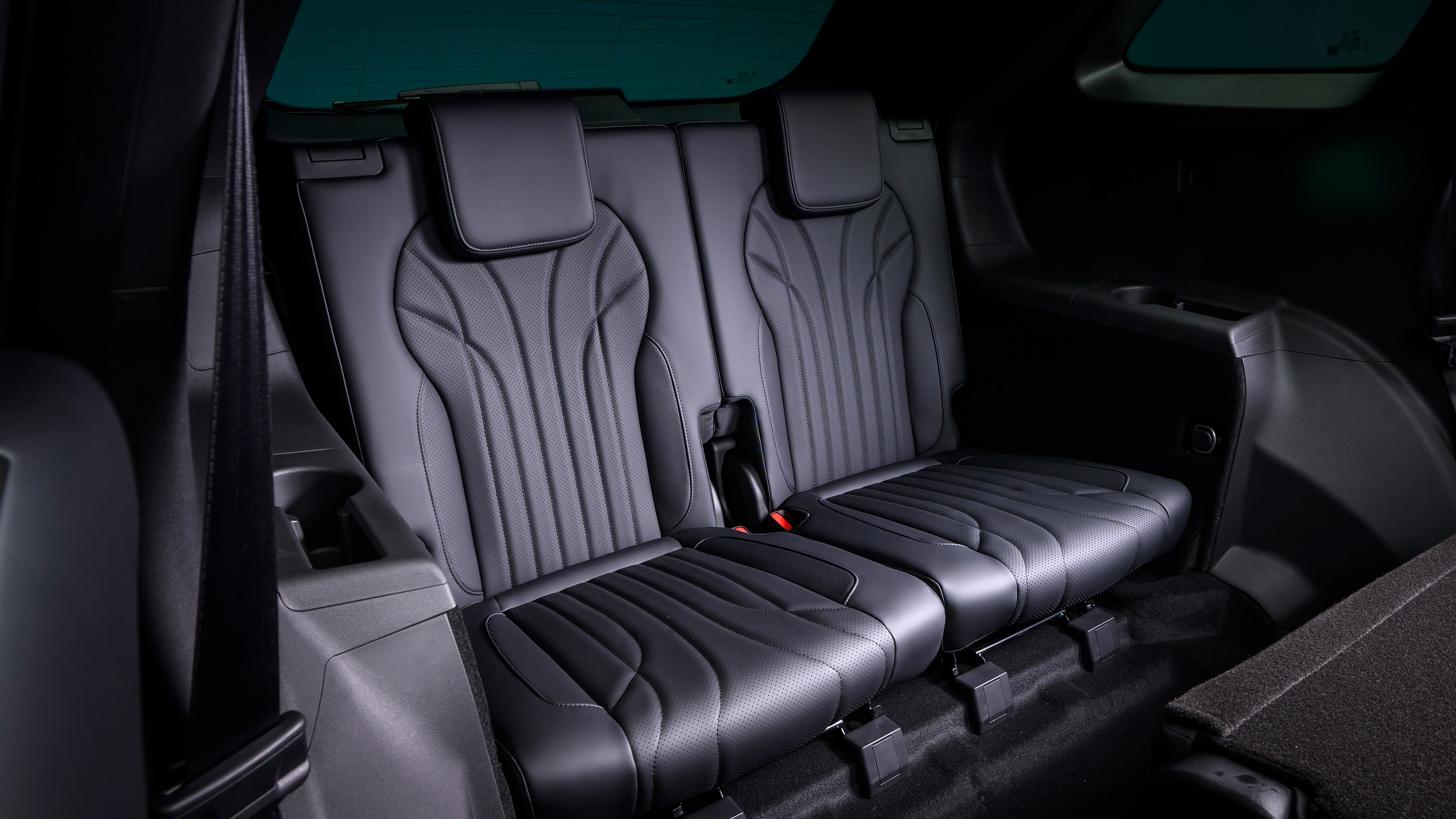Chery Tiggo 9 - back seats