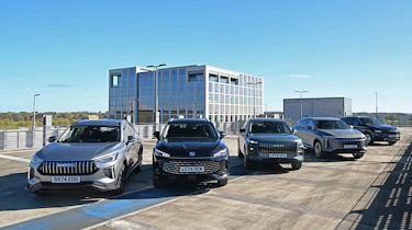 Chinese hybrid SUV mega test - header image, front static