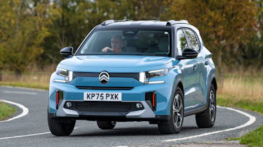 Citroen C3 Aircross - front cornering