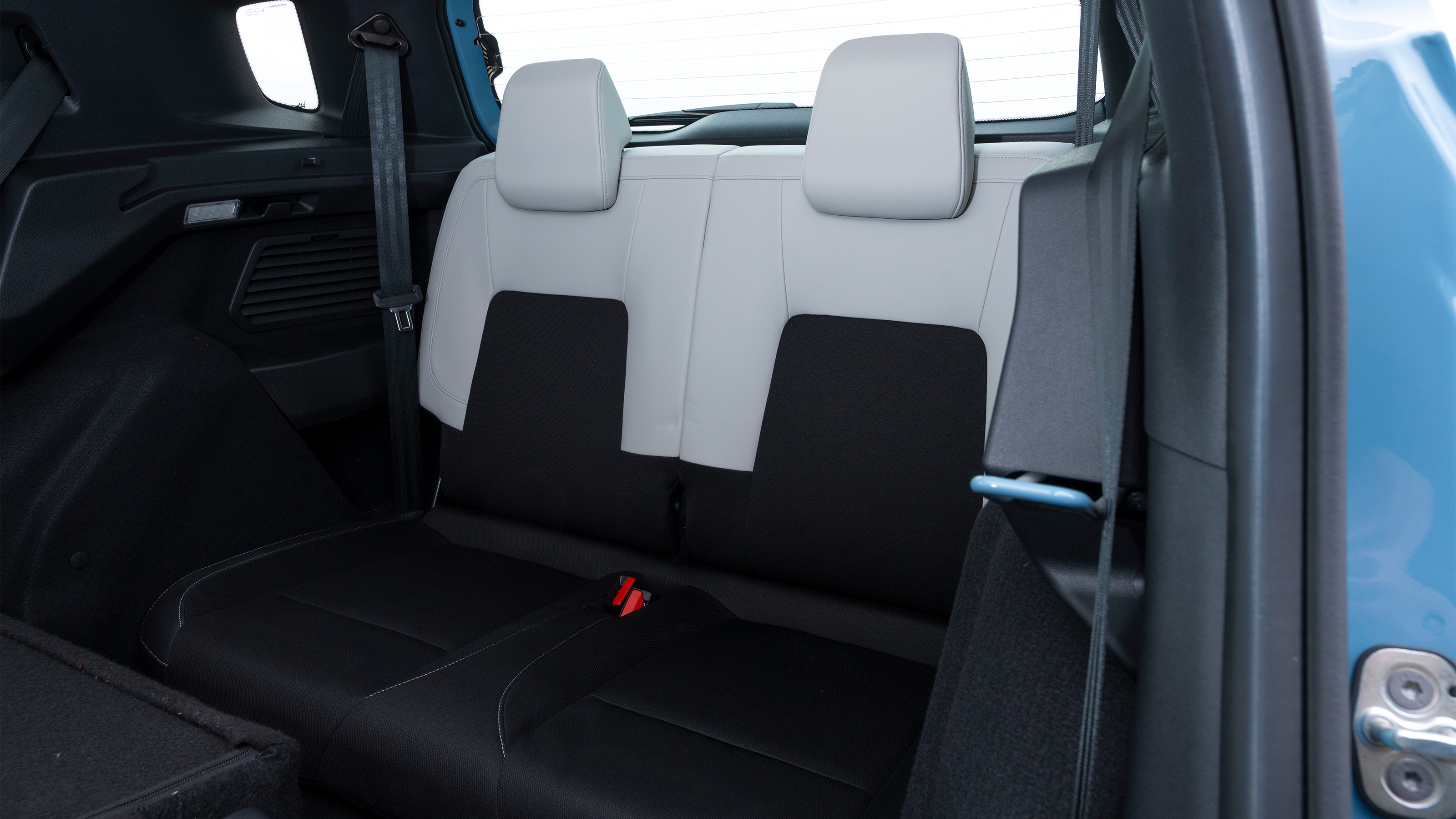Citroen C3 Aircross - third row seats