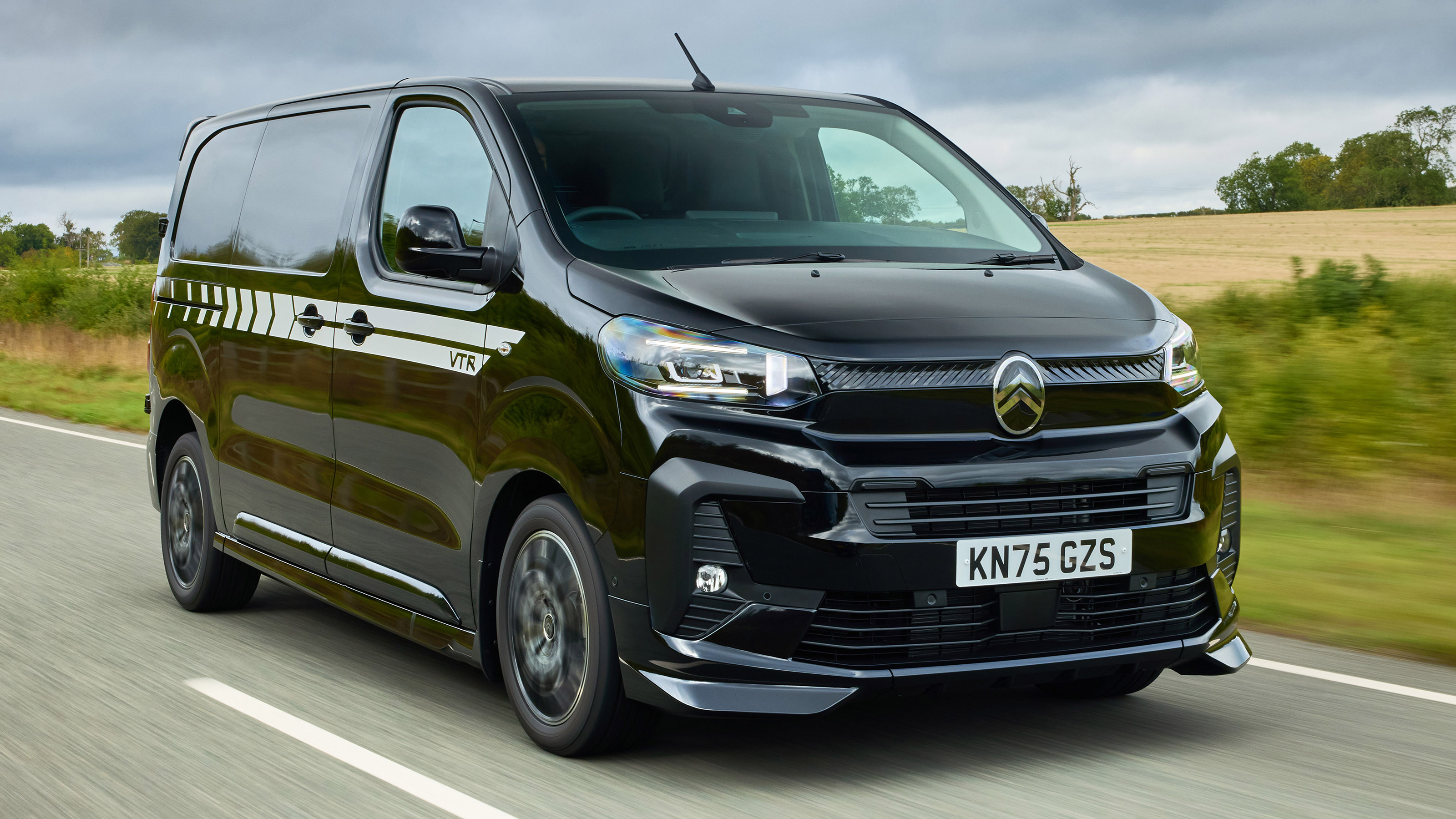 Citroen Dispatch VTR - front