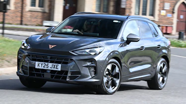 Cupra Terramar V2 - front cornering