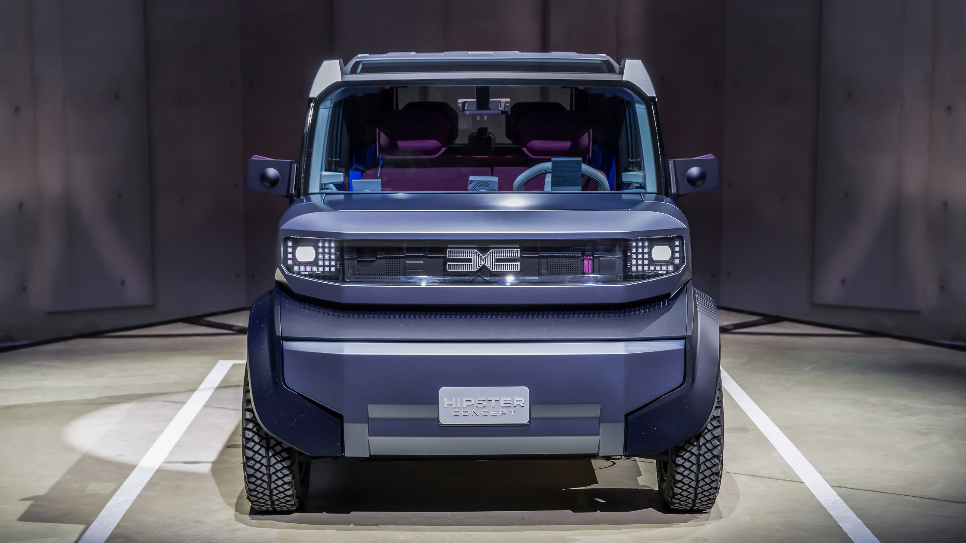 Dacia Hipster concept - full front studio