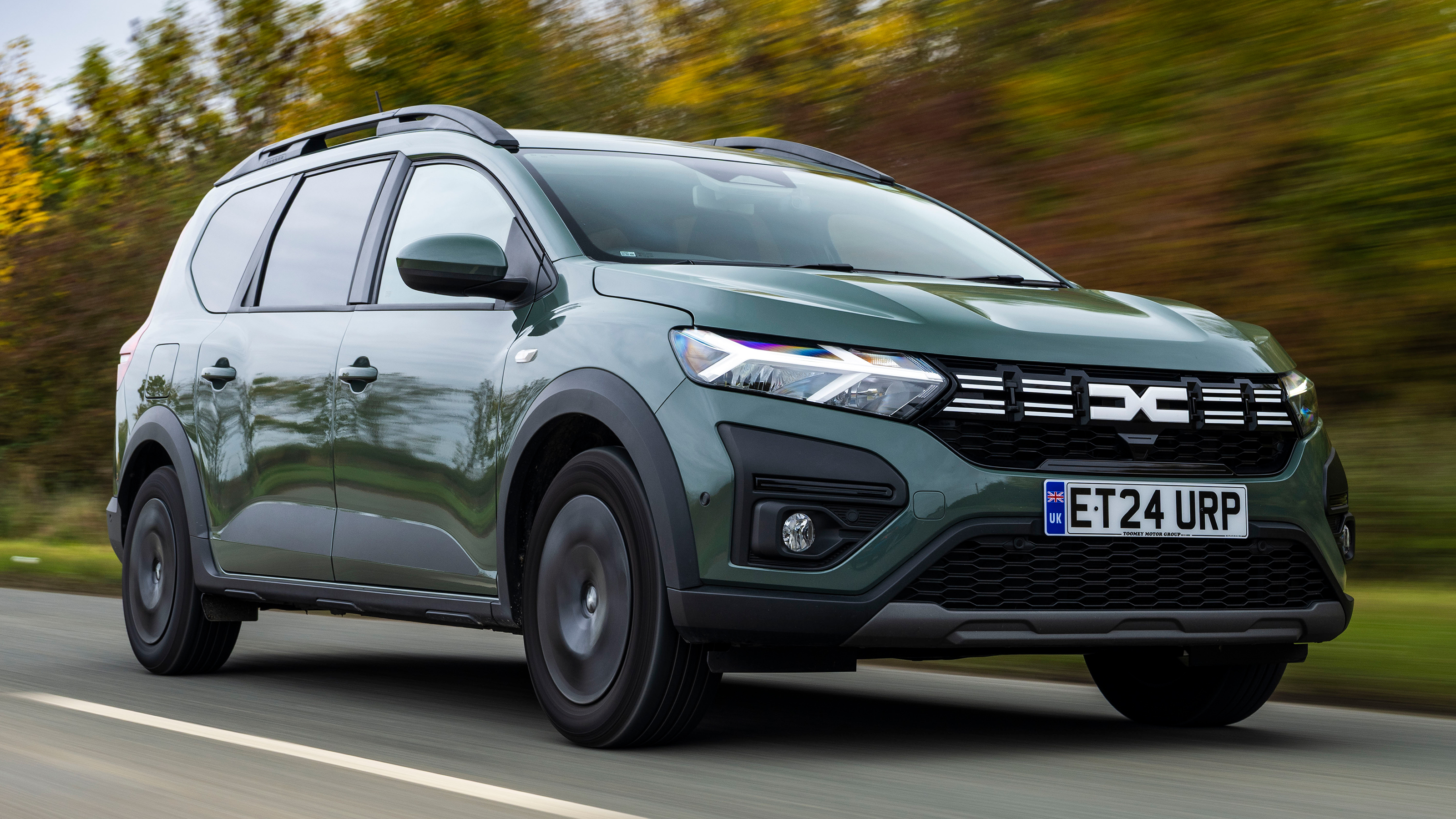 Dacia Jogger - front 3/4